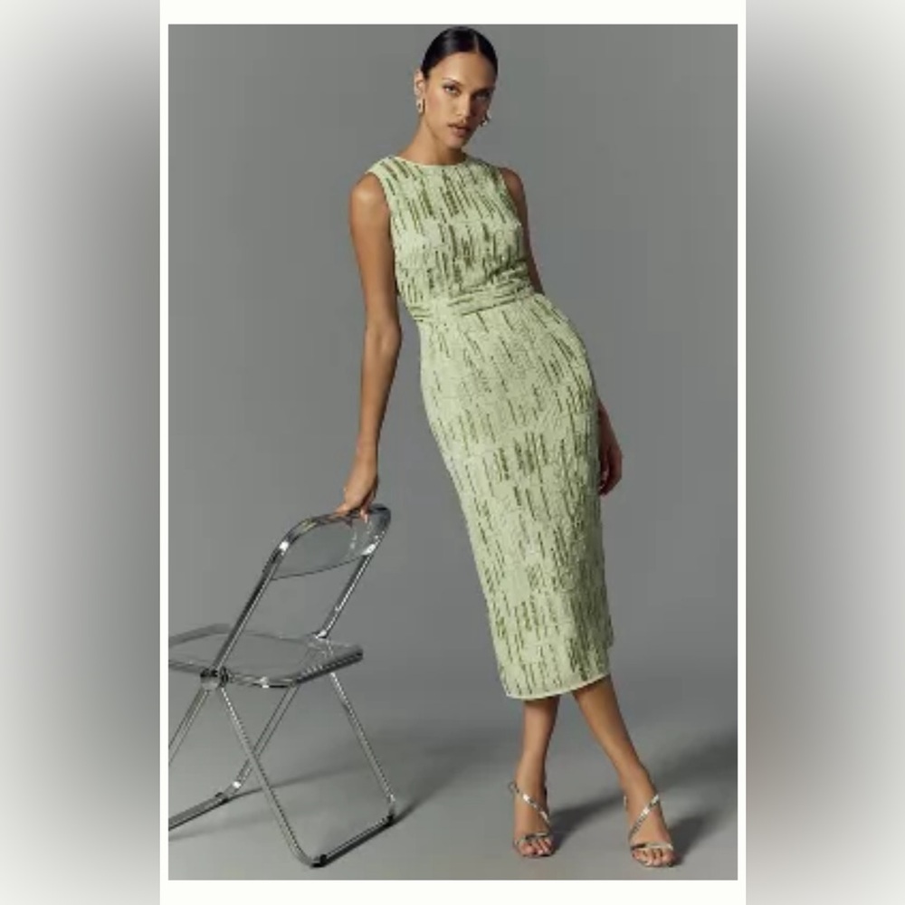 Mac Duggal Abstract Sleeveless Beaded Dress in Mint/Sage Green